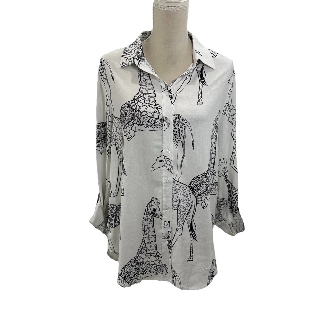 NWT Jane Delancey Lightweight Button Up Top Womens Large Animal Print Linen Bled
